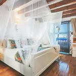 Σπίτι διακοπών Eco Fisherman's Seafront - Fantastic Views - Private Courtyard *
