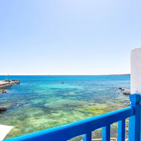 Σπίτι διακοπών Eco Fisherman's Seafront - Fantastic Views - Private Courtyard