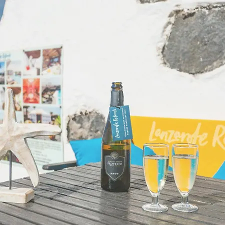 Eco Fisherman's Seafront - Fantastic Views - Private Courtyard Σπίτι διακοπών